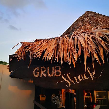 The Weekend Langkawi Bed & Breakfast Пантай Ченанг Екстериор снимка
