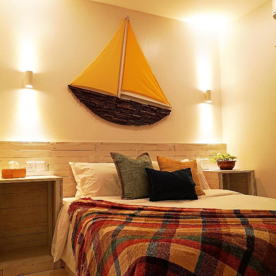 The Weekend Langkawi Bed & Breakfast Пантай Ченанг Екстериор снимка